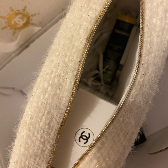 Chanel holiday set - Picture 5 of 7